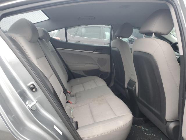 KMHD74LF2JU657070 Hyundai ELANTRA SE