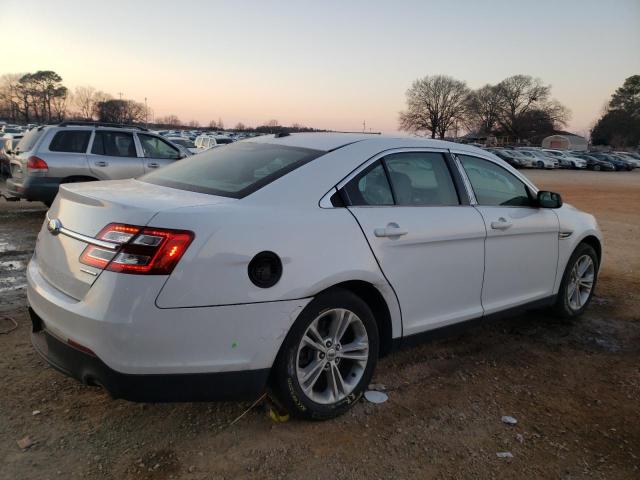1FAHP2D8XJG138105 Ford TAURUS SE