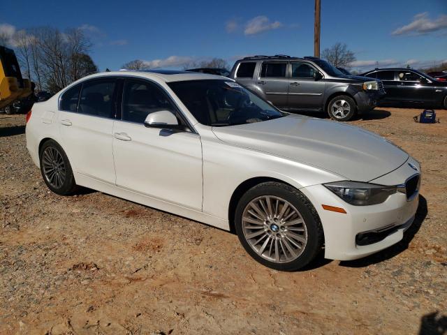 WBA3A5C5XEJ463521 BMW 328 I