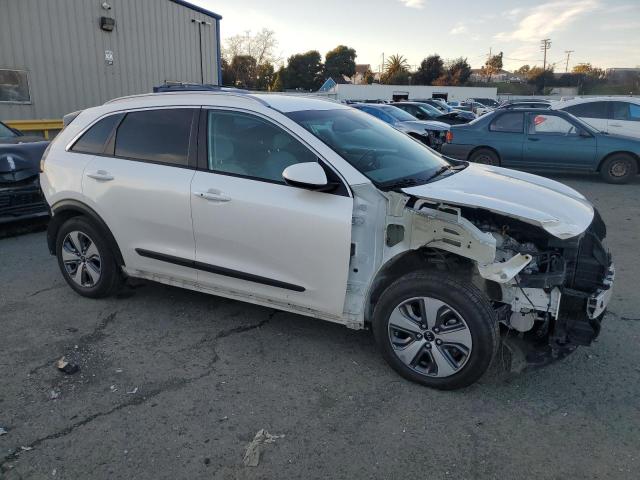 KNDCM3LD8J5163937 KIA NIRO LX
