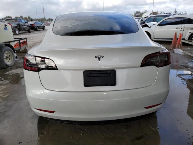 5YJ3E1EA4PF548553 Tesla MODEL 3