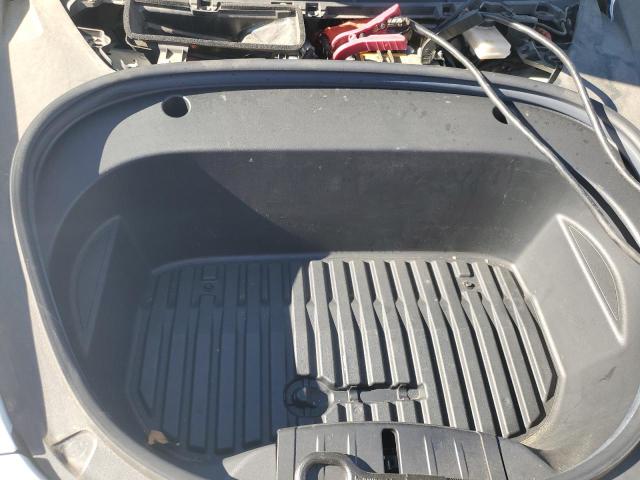 5YJ3E1EB7NF153403 Tesla MODEL 3