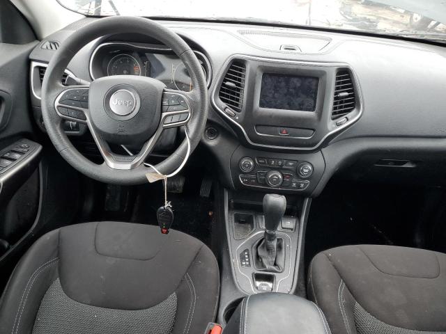 1C4PJLCB8KD266209 Jeep Cherokee Latitude