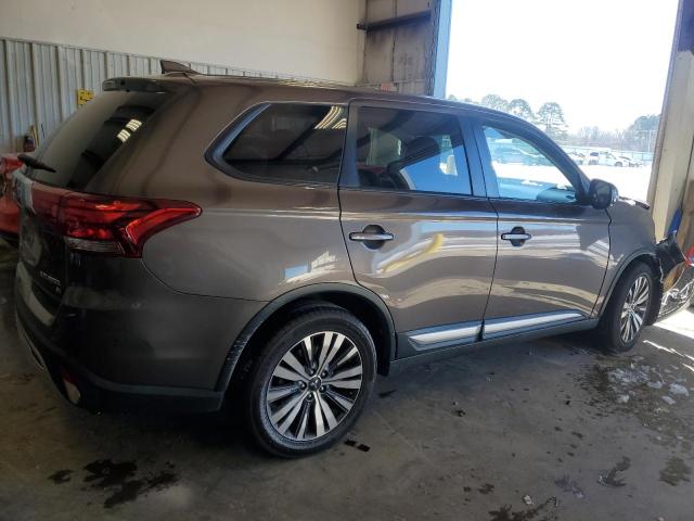 JA4AD3A30KZ016484 Mitsubishi Outlander Se