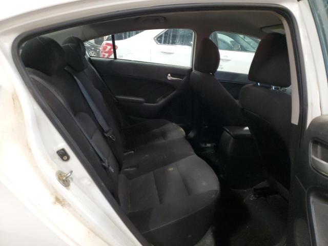 3KPFK4A76JE218783 KIA FORTE LX