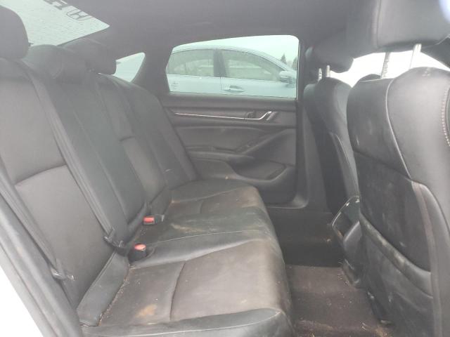 1HGCV1F33KA131105 Honda Accord Sport