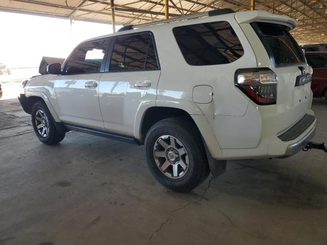 JTEBU5JRXF5229624 Toyota 4RUNNER SR5