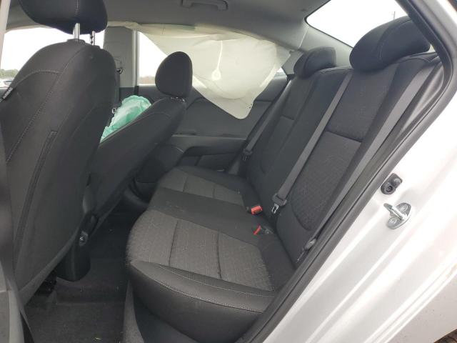 3KPA24AD7PE590254 KIA RIO LX