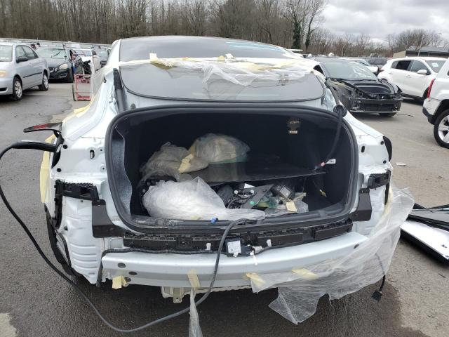 5YJ3E1EB9NF260503 Tesla MODEL 3