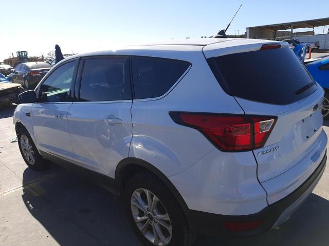1FMCU9GDXKUA01663 Ford ESCAPE SE