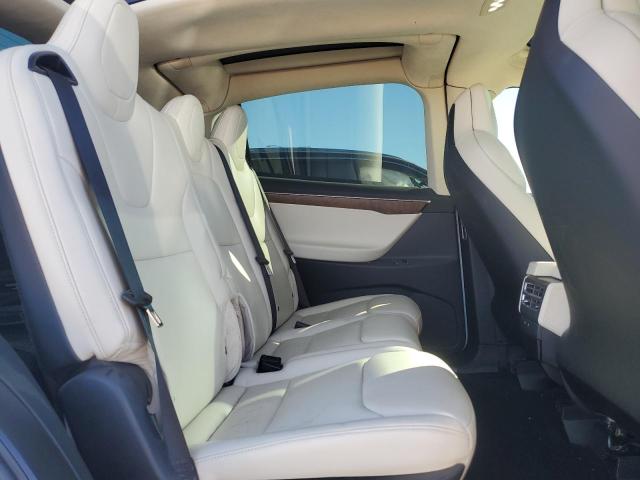 5YJXCDE2XHF075552 Tesla MODEL X