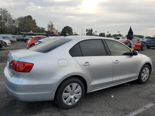 3VWD17AJ9EM224111 Volkswagen JETTA SE