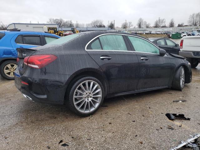 W1K3G4FB9NJ356544 Mercedes-Benz A 220 4matic