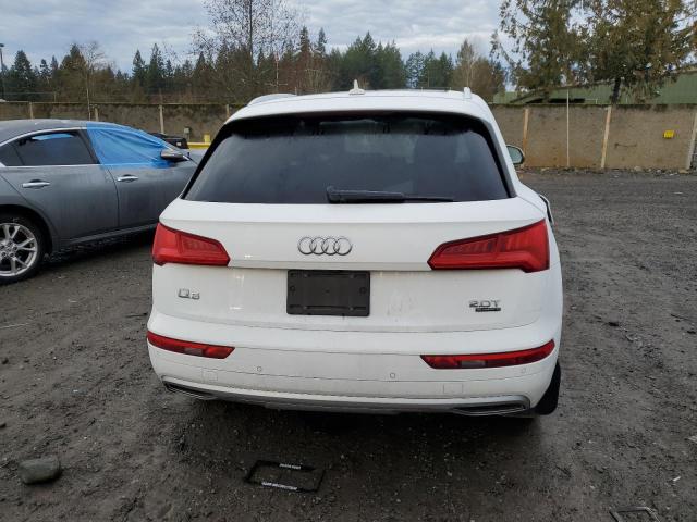 WA1BNAFY0J2024117 Audi Q5 Premium Plus