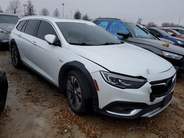 W04GV8SX9K1002782 Buick Regal Tourx Essence