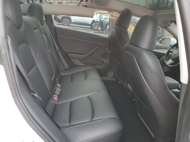 5YJ3E1EA0PF645295 Tesla MODEL 3