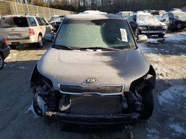 KNDJN2A29F7216012 KIA SOUL
