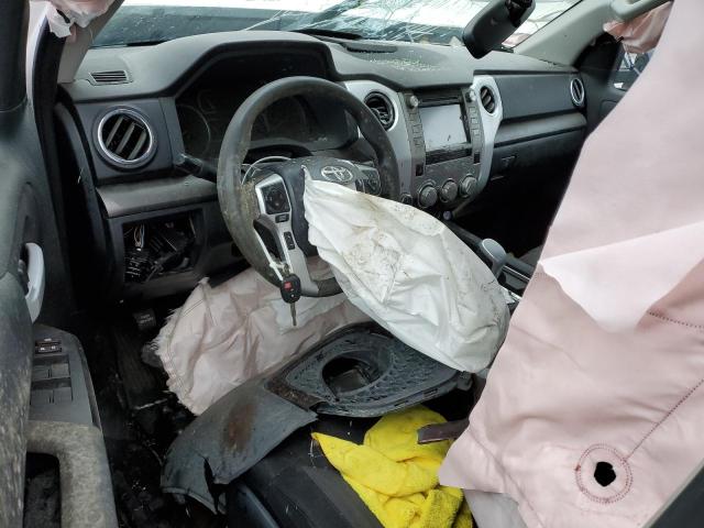 5TFUY5F17JX765951 Toyota Tundra Double Cab Sr/sr5