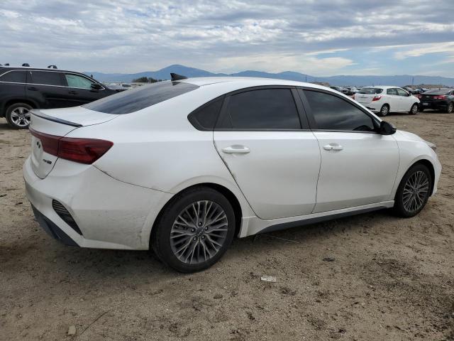 3KPF54AD3PE526998 KIA Forte Gt Line