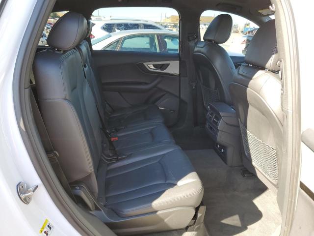 WA1LHAF75JD053541 Audi Q7 Premium Plus