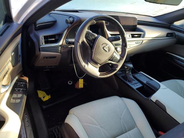 58AFA1C15MU004646 Lexus Es 300h Ultra Luxury