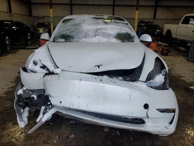 5YJ3E1EB9NF347687 Tesla MODEL 3