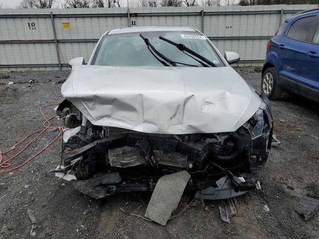 5NPD84LF3KH404269 Hyundai ELANTRA SEL