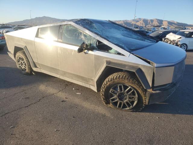 7G2CEHED0RA040175 Tesla 2024