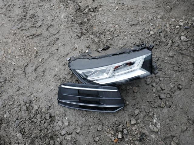 WA1BNAFY4J2024962 Audi Q5 PREMIUM