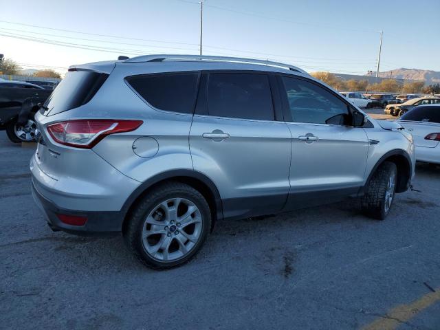 1FMCU9J95GUA69932 Ford ESCAPE TIT