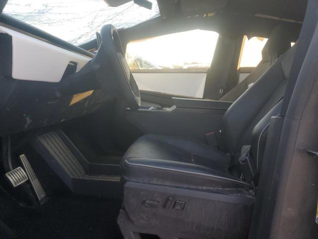 7G2CEHED0RA040175 Tesla 2024