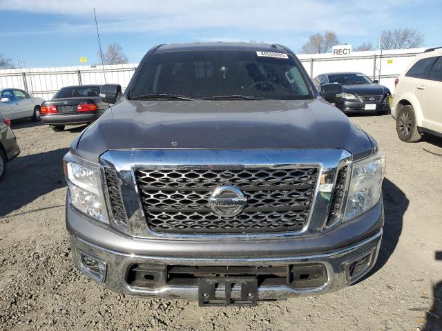 1N6AA1EK4HN546507 Nissan 2017