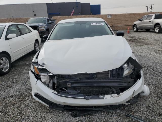 3VW2K7AJ9FM276649 Volkswagen 2015