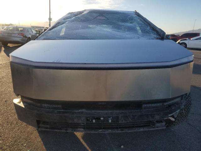 7G2CEHED0RA040175 Tesla 2024