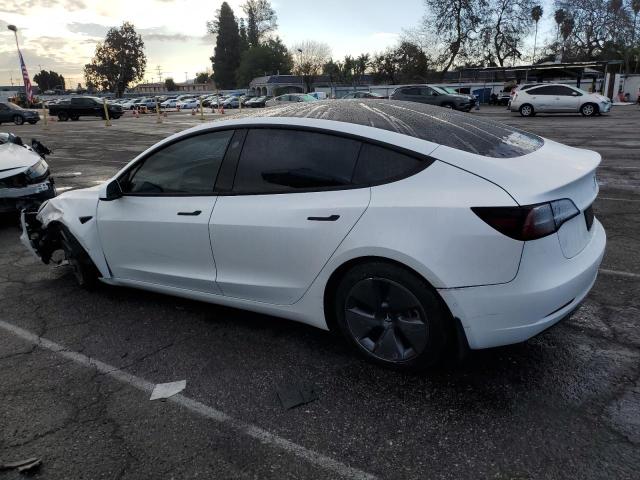 5YJ3E1EA7NF307034 Tesla 2022