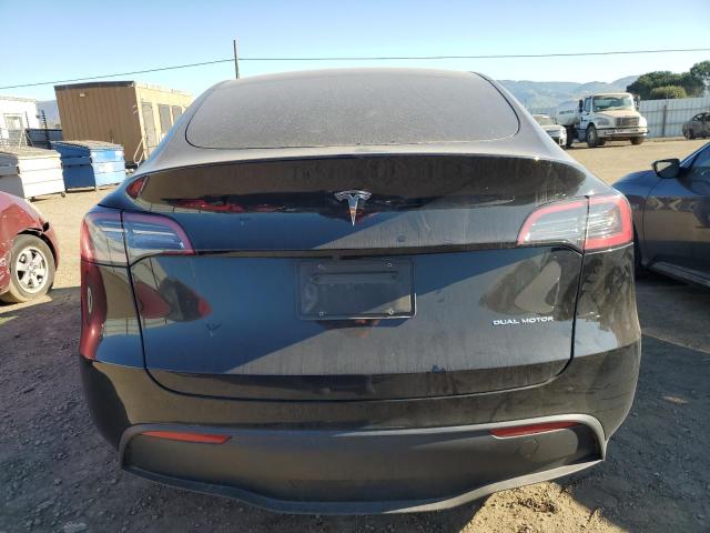 7SAYGDEE6PF751872 Tesla 2023