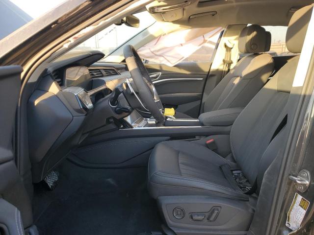 WA15AAGE9RB043046 Audi Q8