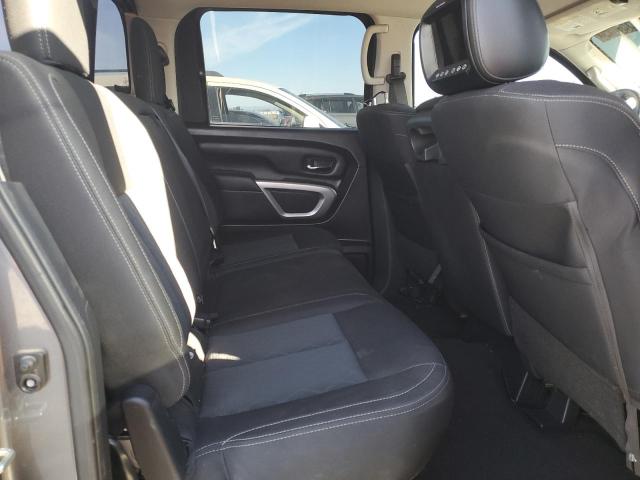 1N6AA1EK4HN546507 Nissan 2017