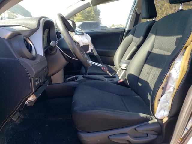 2T3BFREV7GW452565 Toyota RAV4 LE