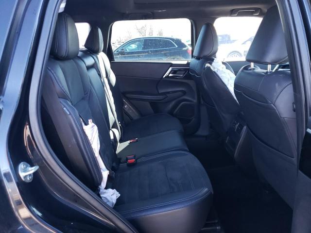 JA4J4UA81NZ070429 Mitsubishi Outlander Se