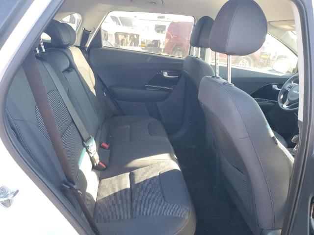 KNDCB3LC3N5536563 KIA NIRO LX