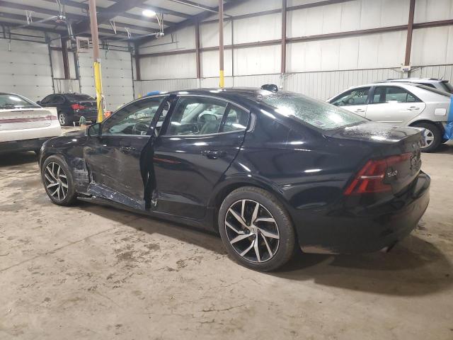 7JR102FK1LG048712 Volvo S60 T5 Momentum
