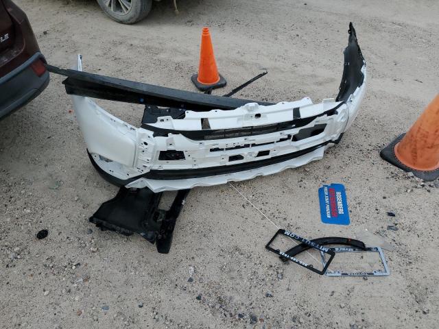 JA4AD2A39KZ055939 Mitsubishi Outlander Es