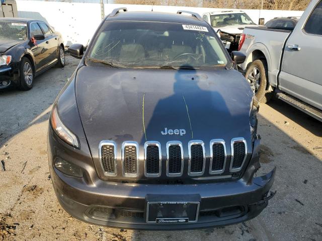 1C4PJLCB9FW672137 Jeep Cherokee Latitude
