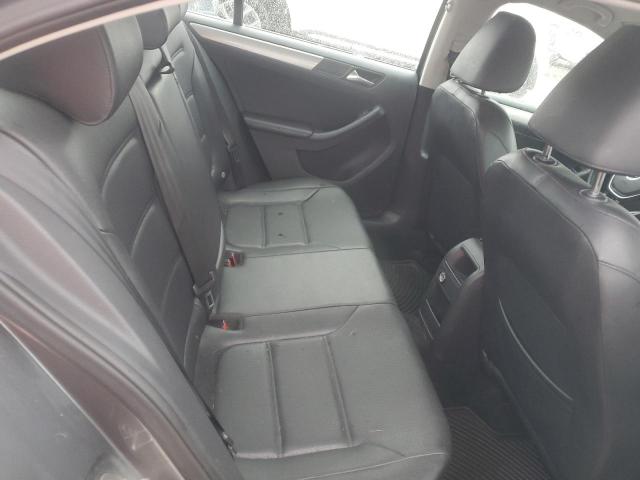 3VWD07AJ5FM262083 Volkswagen JETTA SE