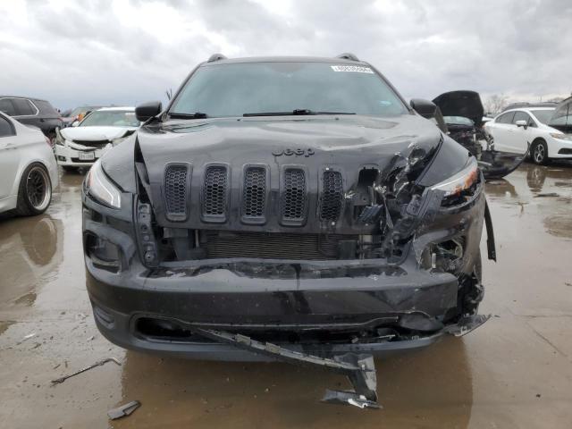 1C4PJMAS8HW560828 Jeep Cherokee Sport