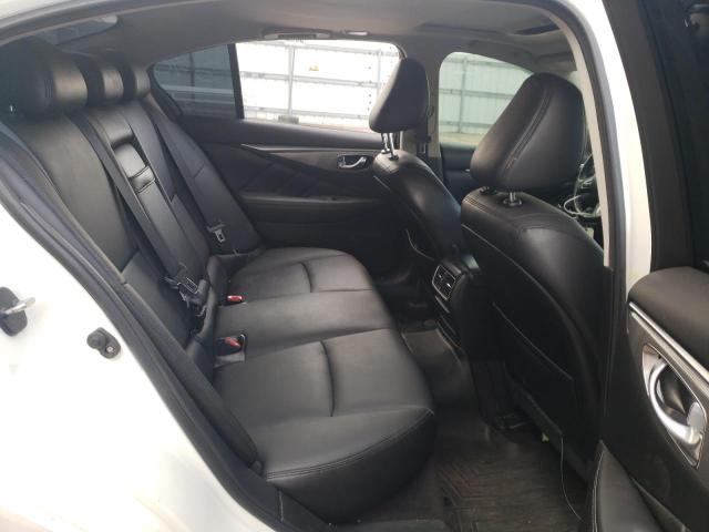 JN1EV7AR2HM835599 Infiniti Q50 Premium