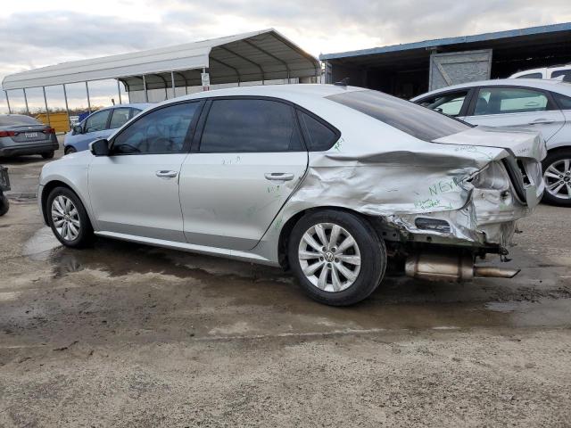 1VWAT7A37FC043266 Volkswagen PASSAT S