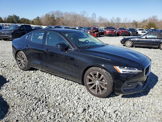 7JR102FKXMG093469 Volvo S60 T5 Momentum