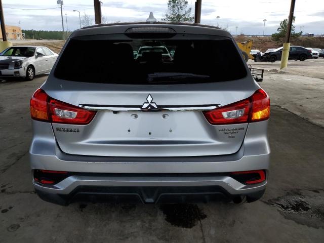 JA4AP3AW4JU000639 Mitsubishi Outlander Sport Es